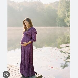 Gal Meets Glam Cassandra